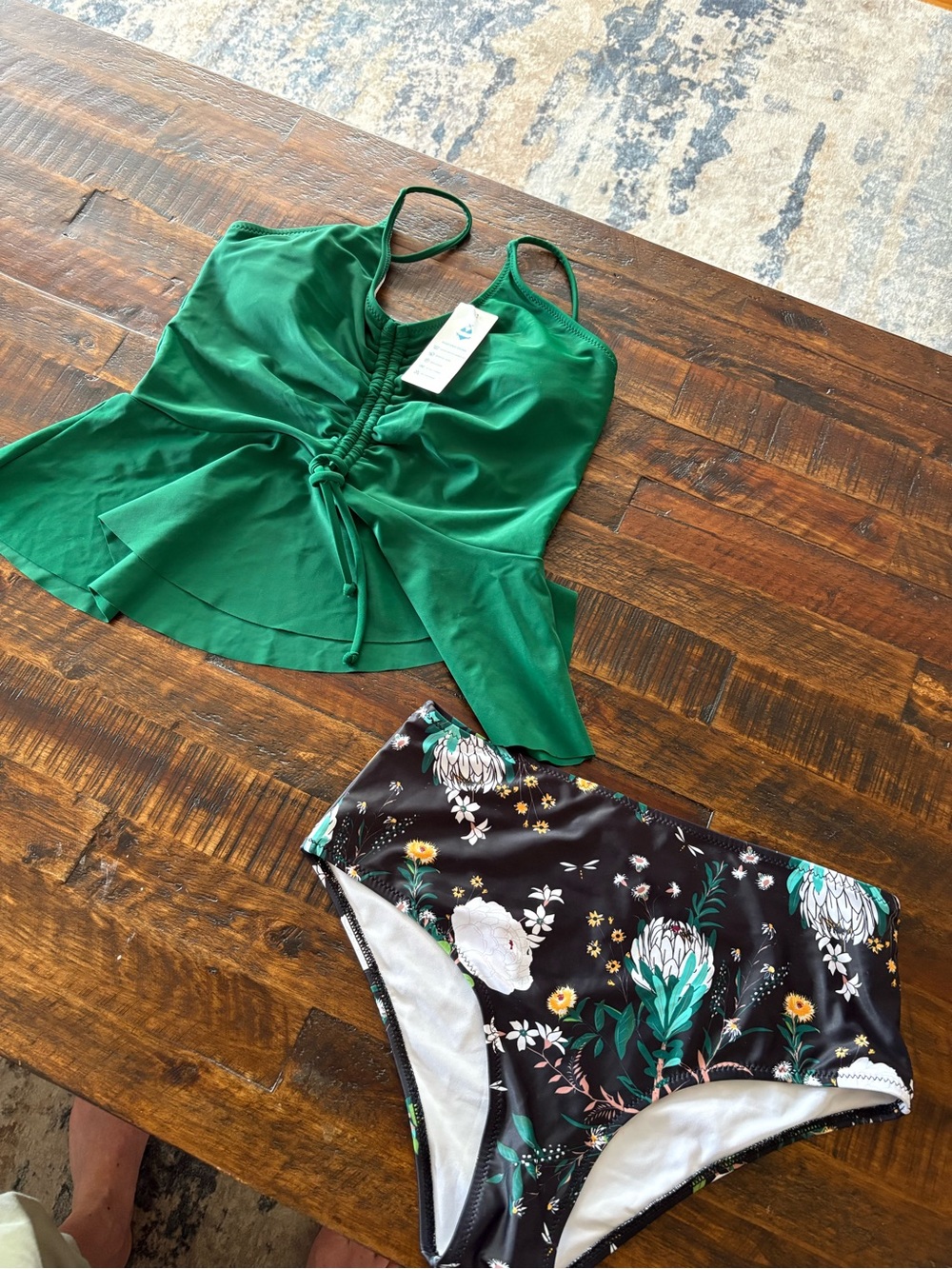 Beachsissi 2 piece swim - Green Peplum Top with Tie Front & Floral Bottom - Picture 2 of 5